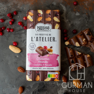 Крафтовый швейцарский шоколад Nestle L`atelier черный с клюквой, миндалем и лесным орехом 170 г